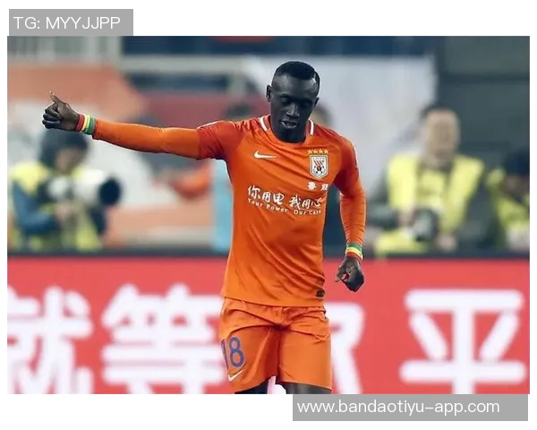 天津足球队正式引入四名外援大卫詹姆斯哈姆雷特雷诺兹克莱伯恩助力新赛季 天津足球队正式引入四名外援大卫詹姆斯哈姆雷特雷诺兹克莱伯恩助力新赛季