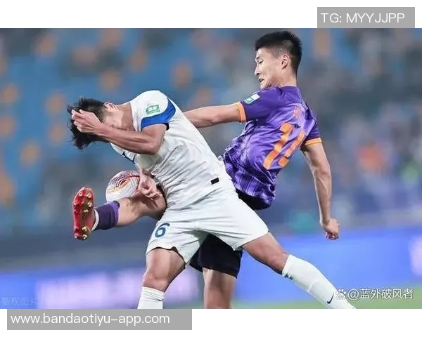 泰山中卫洛佩斯对抗表现不佳奥斯卡强势突破致失球 泰山中卫洛佩斯对抗表现不佳奥斯卡强势突破致失球