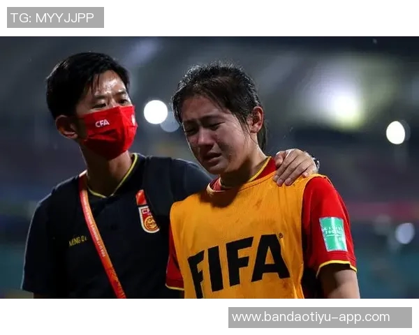 中国女足U17遭遇VAR挑战失败禁区手球判罚引发争议主裁最终驳回