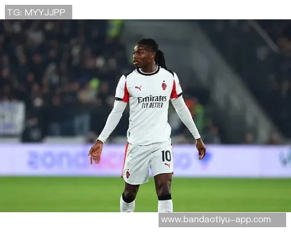 希门尼斯脚踝手术恢复期长冬季转会难以成行