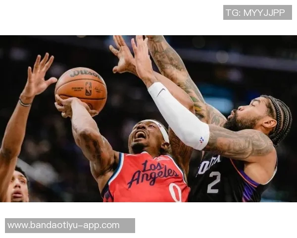 比尔盛赞莱昂纳德绝杀投篮震撼全场令人难以置信