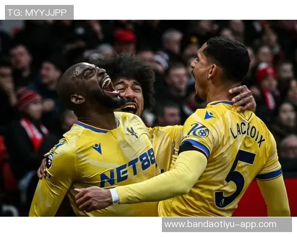 詹俊分析曼联逆转水晶宫比赛表现中场和边路引援仍显迫切需求