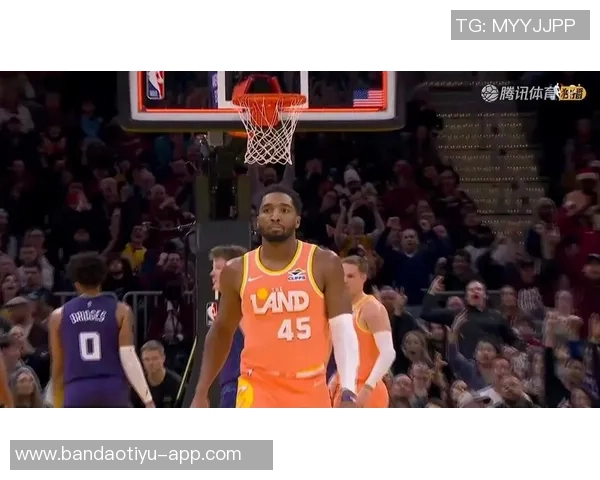 米切尔状态低迷上半场仅得5分6助攻表现令人失望