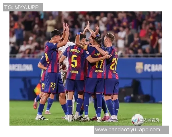 拉菲尼亚缺席巴萨训练状态成疑国家德比出战前景不明