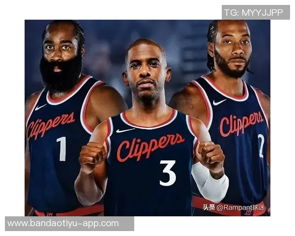 三球未来去向分析快船或拼首轮选秀开拓者互换潜力火箭用老范平衡阵容