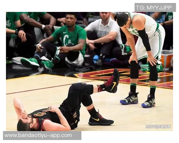 今日独行侠背靠背挑战快船浓眉加福德克莱缺阵影响比赛走势