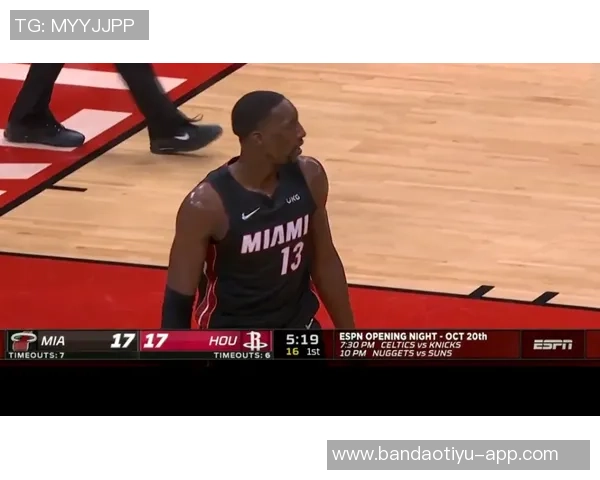 热火半场大胜太阳领先26分热巴表现抢眼希罗鲍威尔双双得分上双