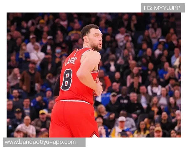 拉文:比赛中保持竞争力至关重要我们在被打13-0后未能及时调整状态 拉文:比赛中保持竞争力至关重要我们在被打13-0后未能及时调整状态