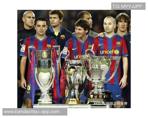 2009巴萨2020拜仁与2025巴黎三队六冠对比谁才是足球史上最强球队 2009巴萨2020拜仁与2025巴黎三队六冠对比谁才是足球史上最强球队